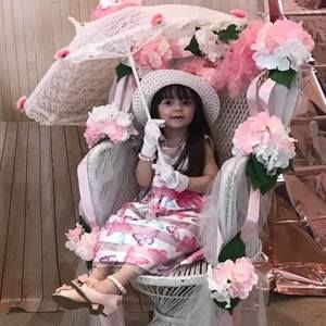 Meet your Posher, Deborah